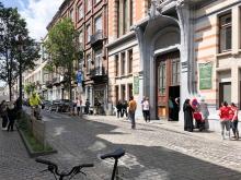 Entrée de l’école n° 1 à Schaerbeek (Contrat Ecole en cours)